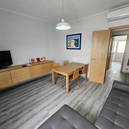 Escape Monte Gordo, T2 250 Meters From The